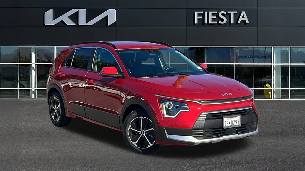2023 Kia Niro EX's photo
