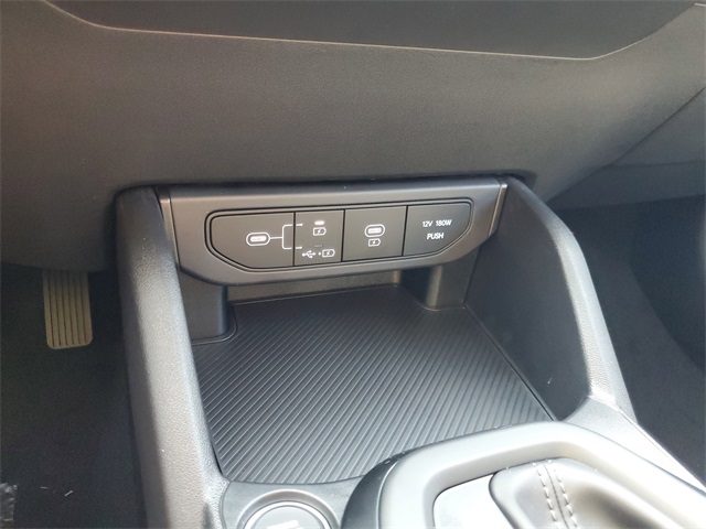 2025 Kia K4 LXS photo 22