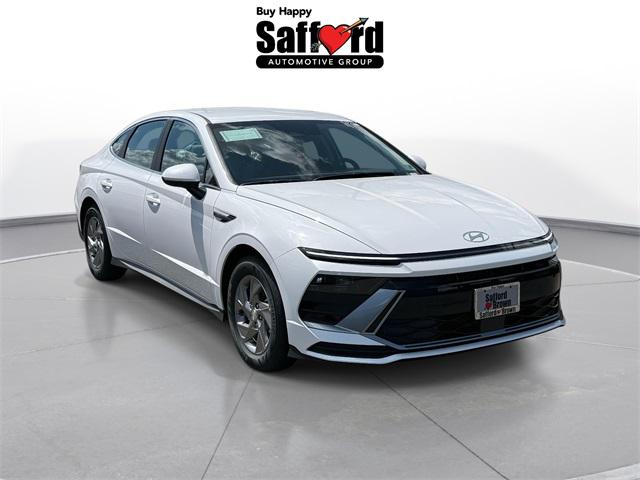 2025 Hyundai Sonata SE photo 9