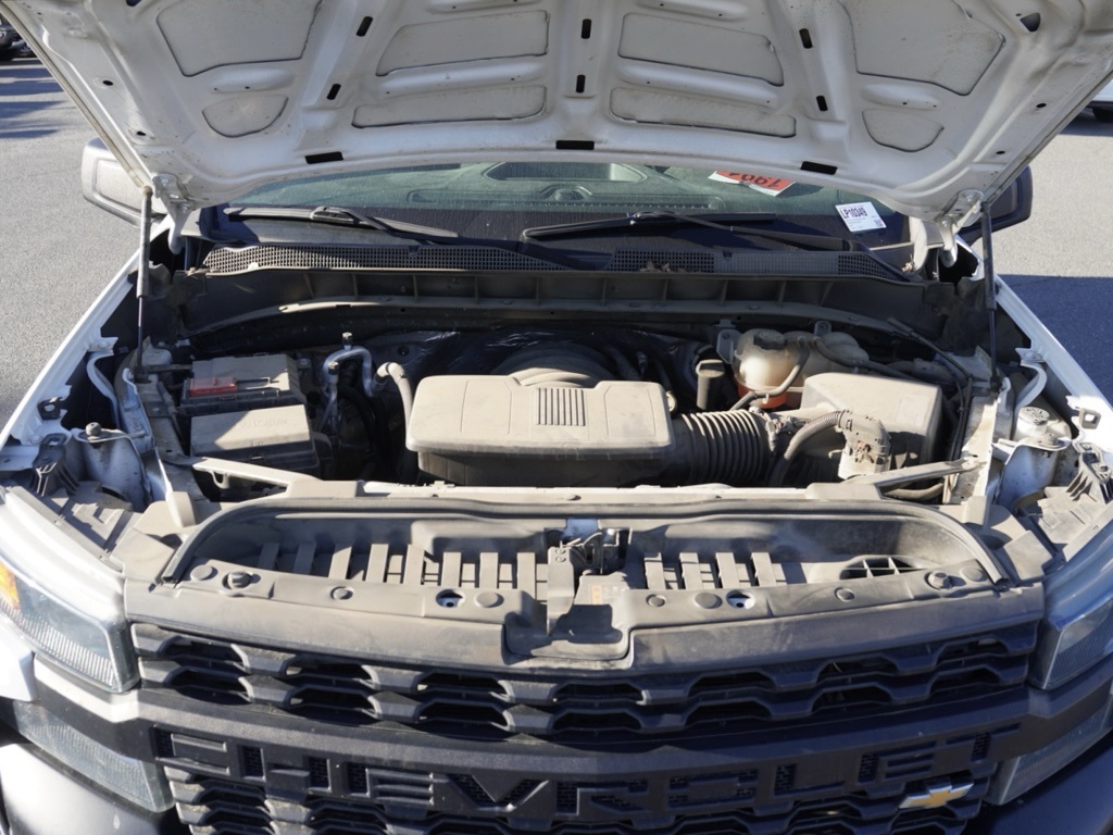 2020 Chevrolet Silverado 1500 photo 2