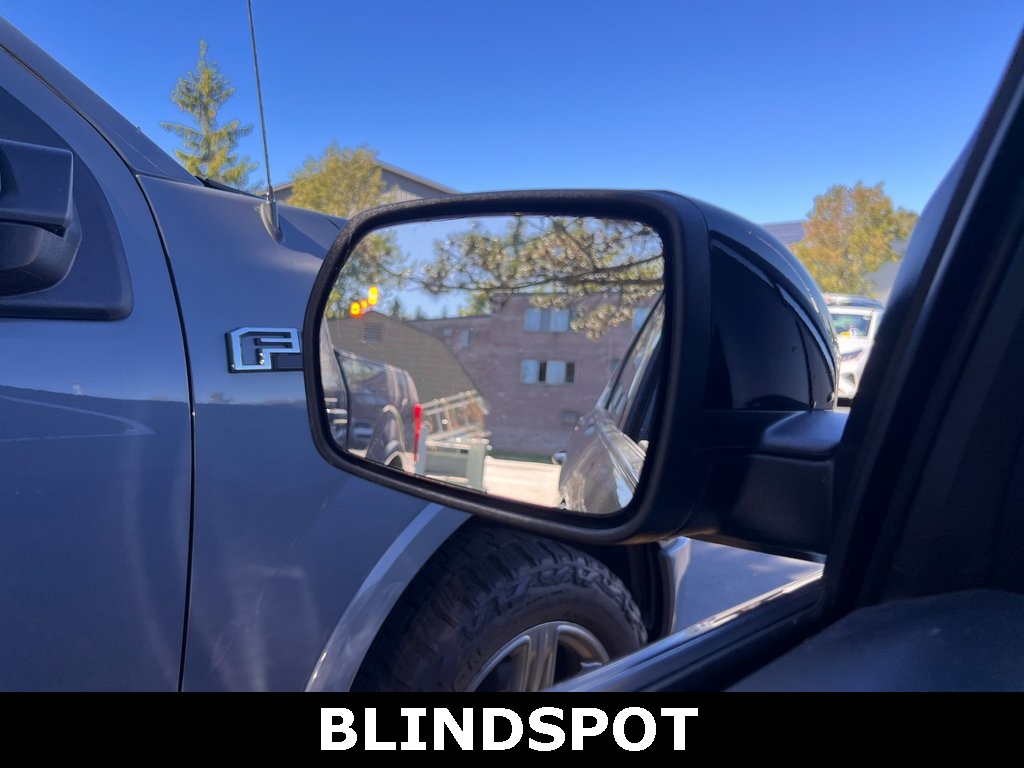 2020 Ford Edge SEL photo 4