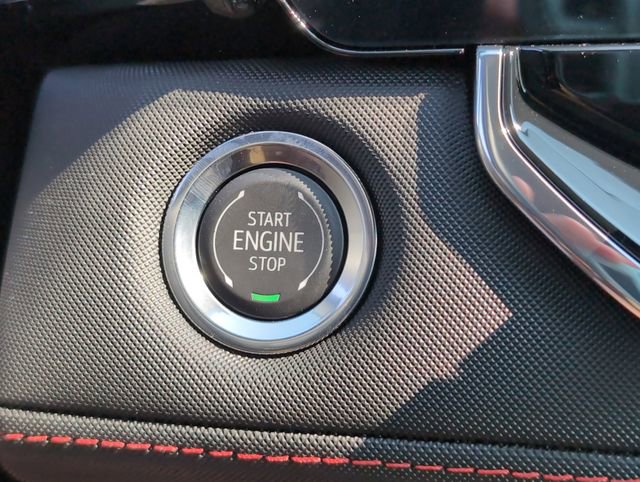 2025 Chevrolet Colorado Z71 photo 17