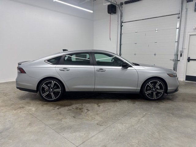 2025 Honda Accord Hybrid Sport photo 4