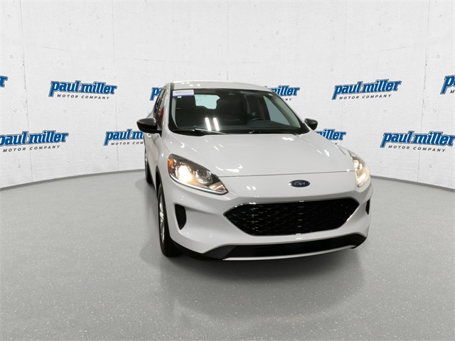 2022 Ford Escape SE photo 3