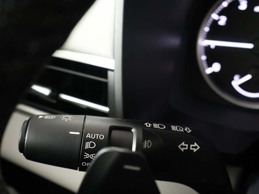 2025 Mitsubishi Outlander SE Ralliart photo 42