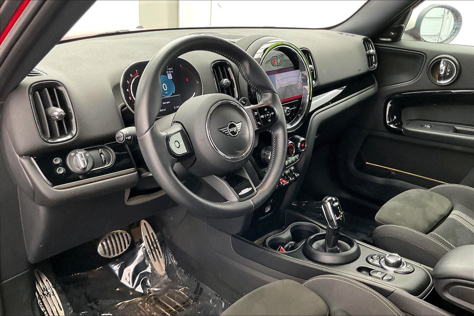 2023 Mini Countryman John Cooper Works ALL4 photo 6