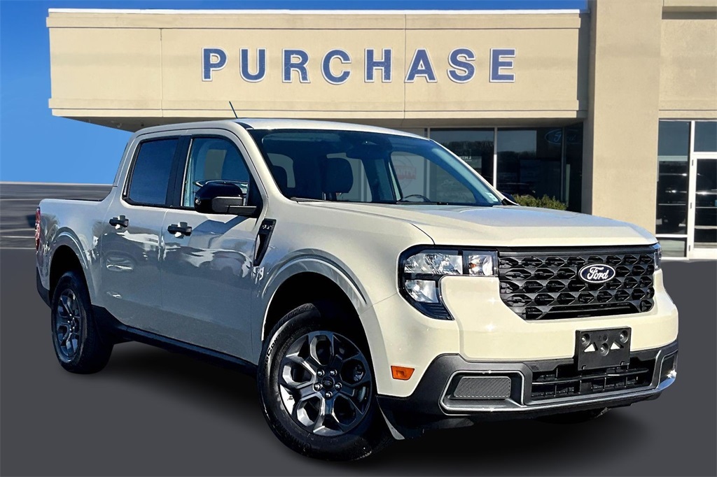 2025 Ford Maverick XLT's photo