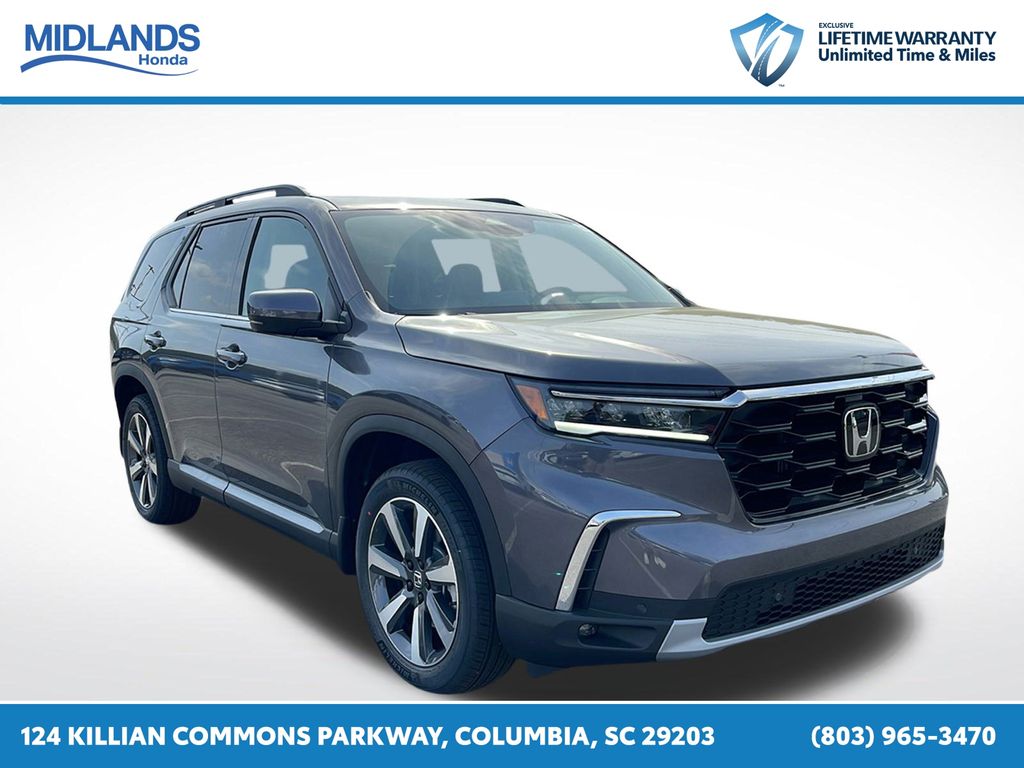 2025 Honda Pilot Touring's photo