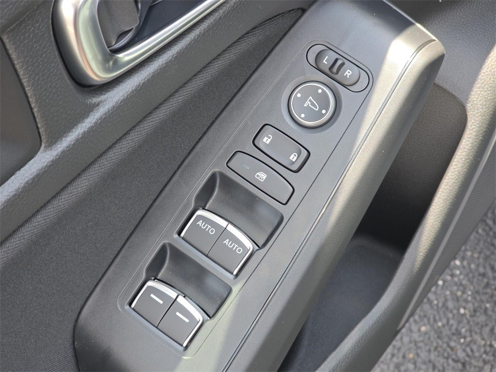 2025 Honda Civic Sport photo 15