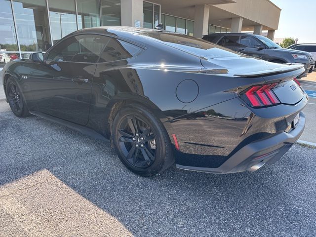2024 Ford Mustang GT photo 5