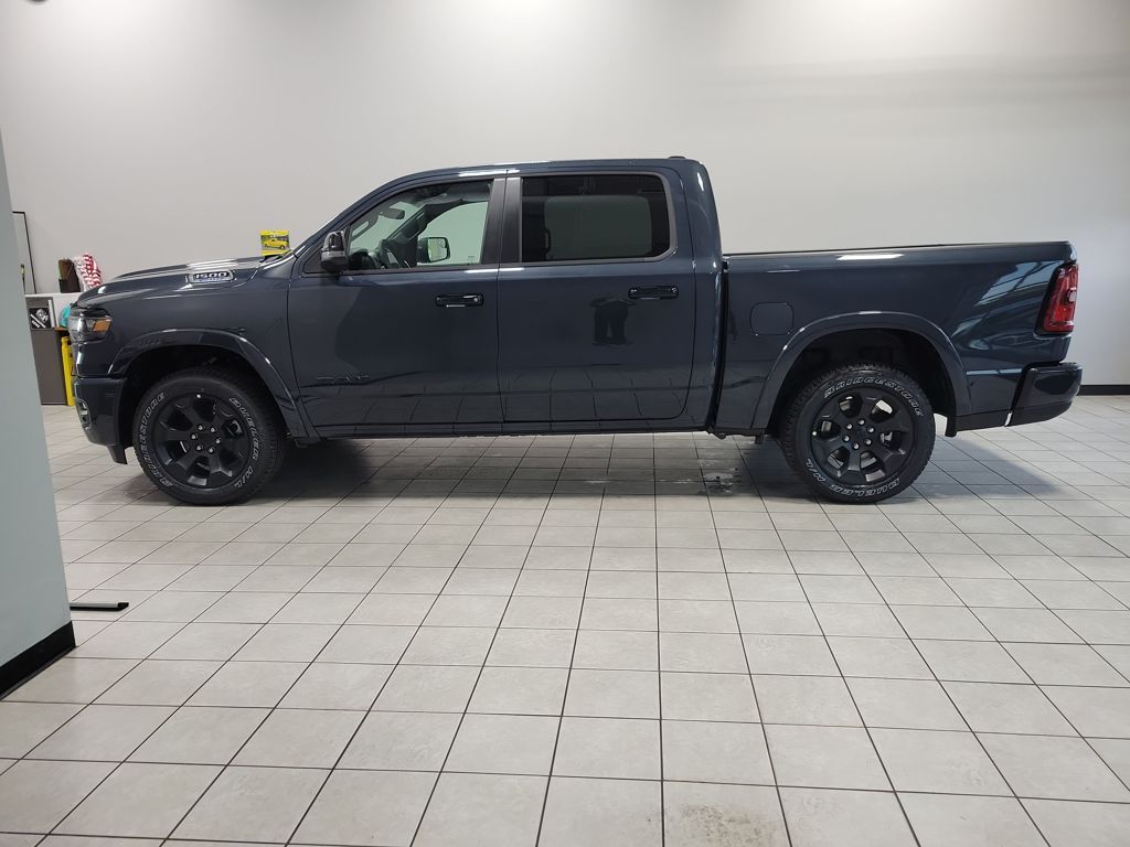 2025 Ram 1500 Big Horn Lone Star photo 3