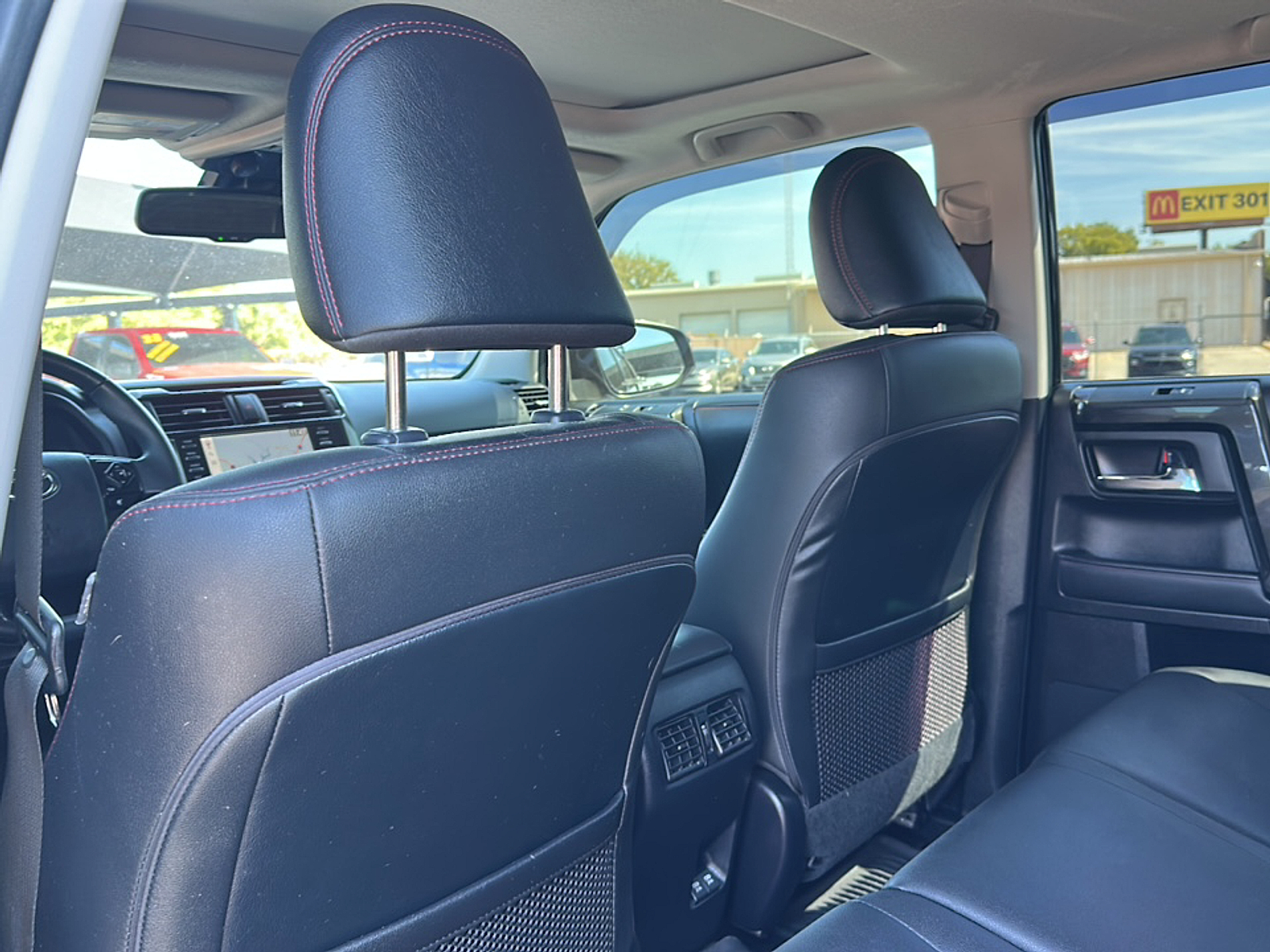 2021 Toyota 4Runner Venture Special Edition photo 4