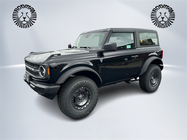 2025 Ford Bronco 2-Door Base's photo