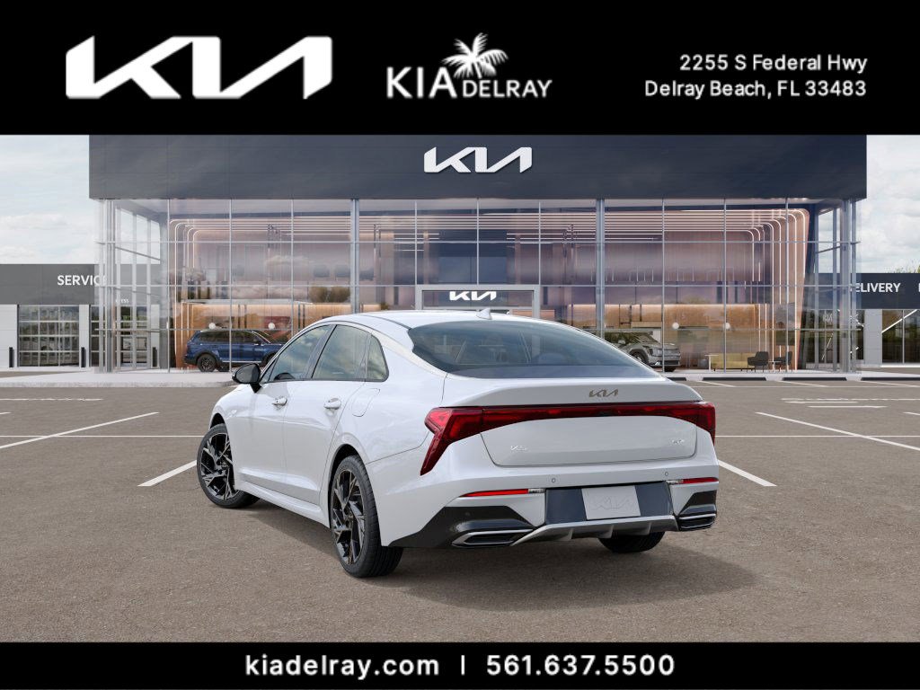 2026 Kia K5 GT-Line photo 4