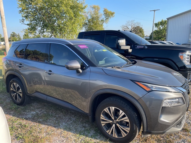 2021 Nissan Rogue SV photo 4