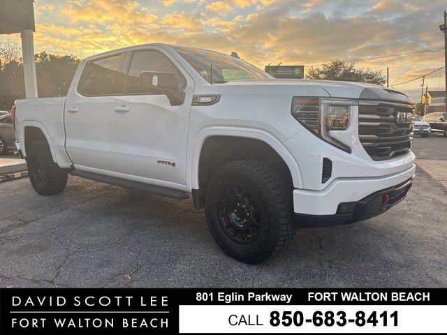 2022 GMC Sierra 1500 AT4's photo