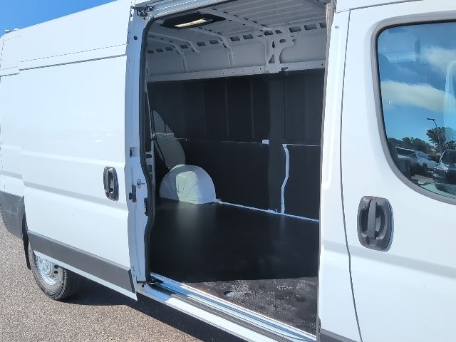 2026 Ram ProMaster 2500 photo 12