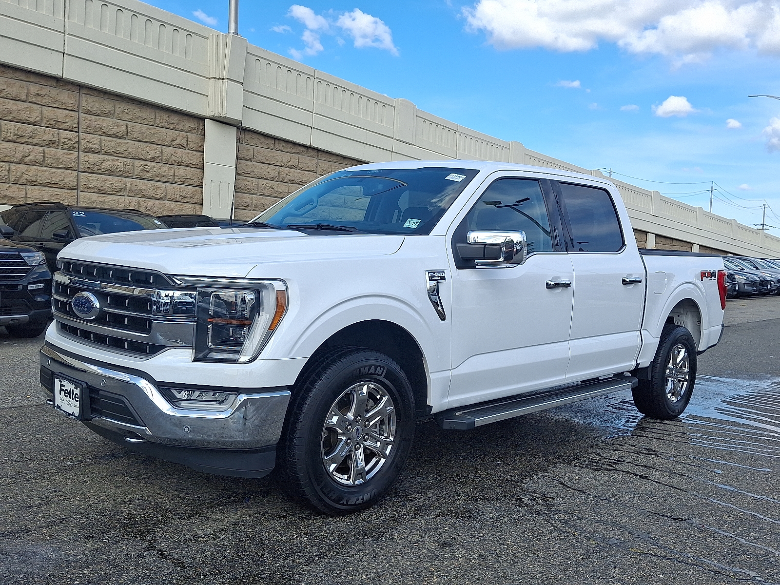 2022 Ford F-150 Lariat's photo