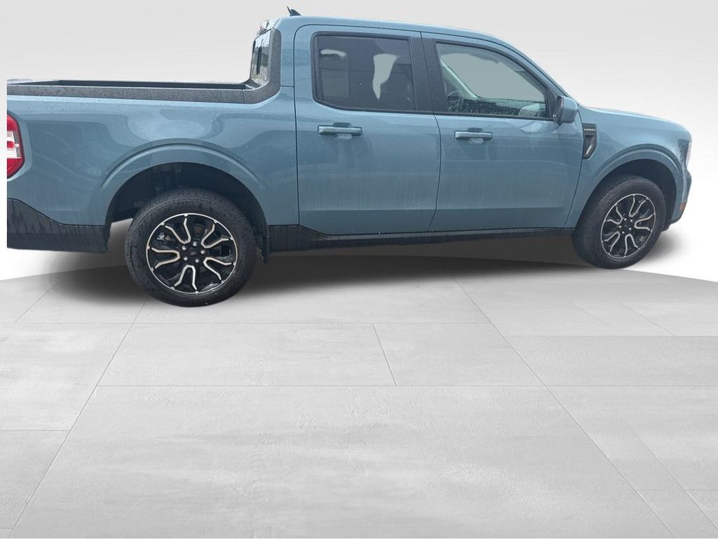 2022 Ford Maverick Lariat photo 12