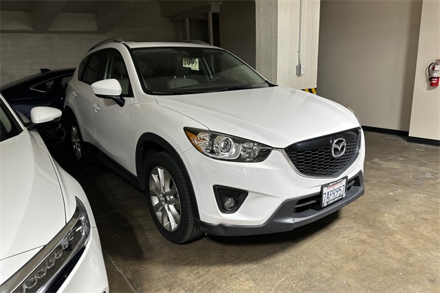 2014 Mazda CX-5 Grand Touring photo 2