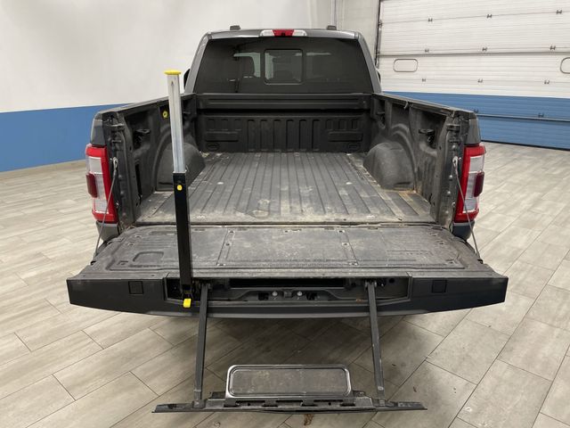 Used 2021 Gray Metallic Ford Platinum image 17