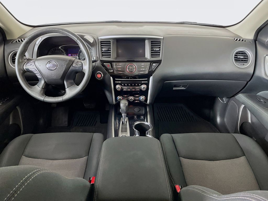 2017 Nissan Pathfinder SV photo 20