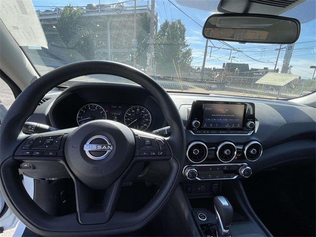 2025 Nissan Sentra S photo 14