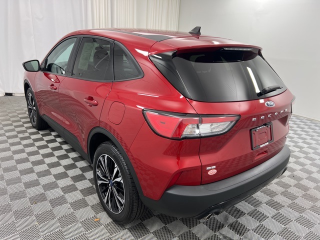 2021 Ford Escape SE photo 7