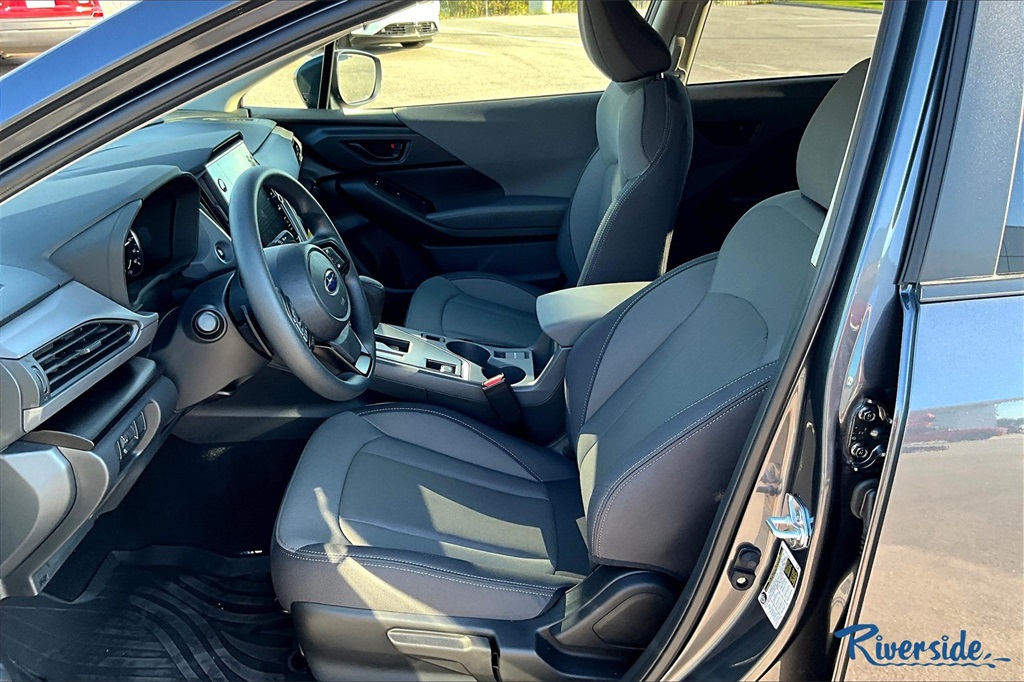 2025 Subaru Crosstrek Premium photo 9