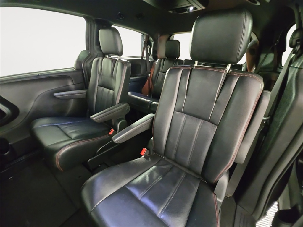 2018 Dodge Grand Caravan GT photo 12