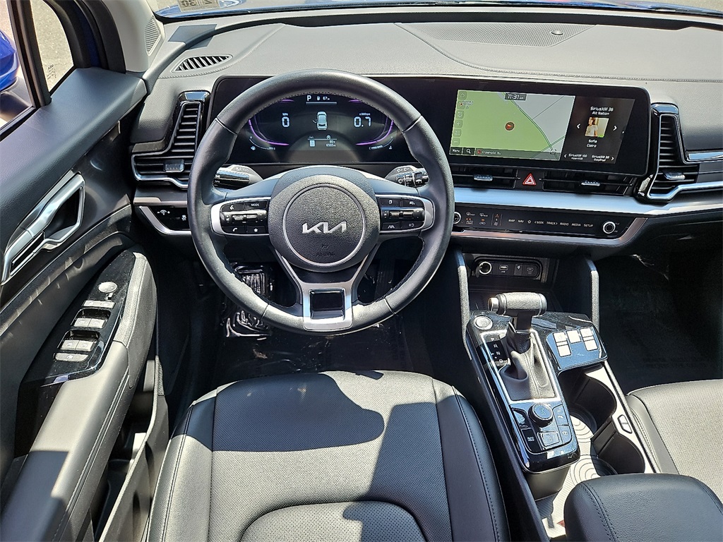 2025 Kia Sportage EX photo 12