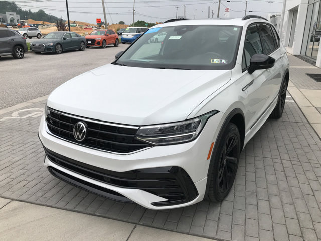 2023 Volkswagen Tiguan SE R-Line Black photo 2