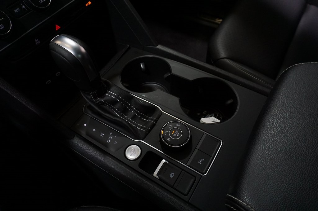 2021 Volkswagen Atlas SE Technology photo 17