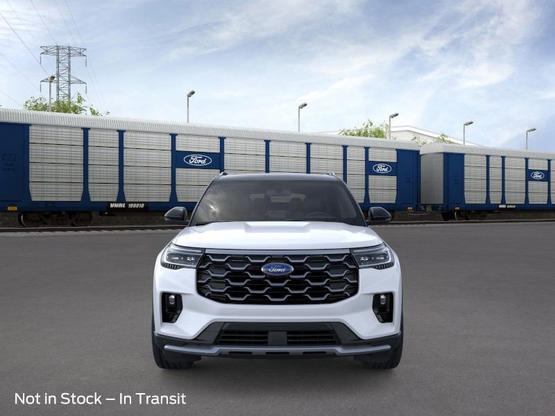 2025 Ford Explorer Platinum photo 5