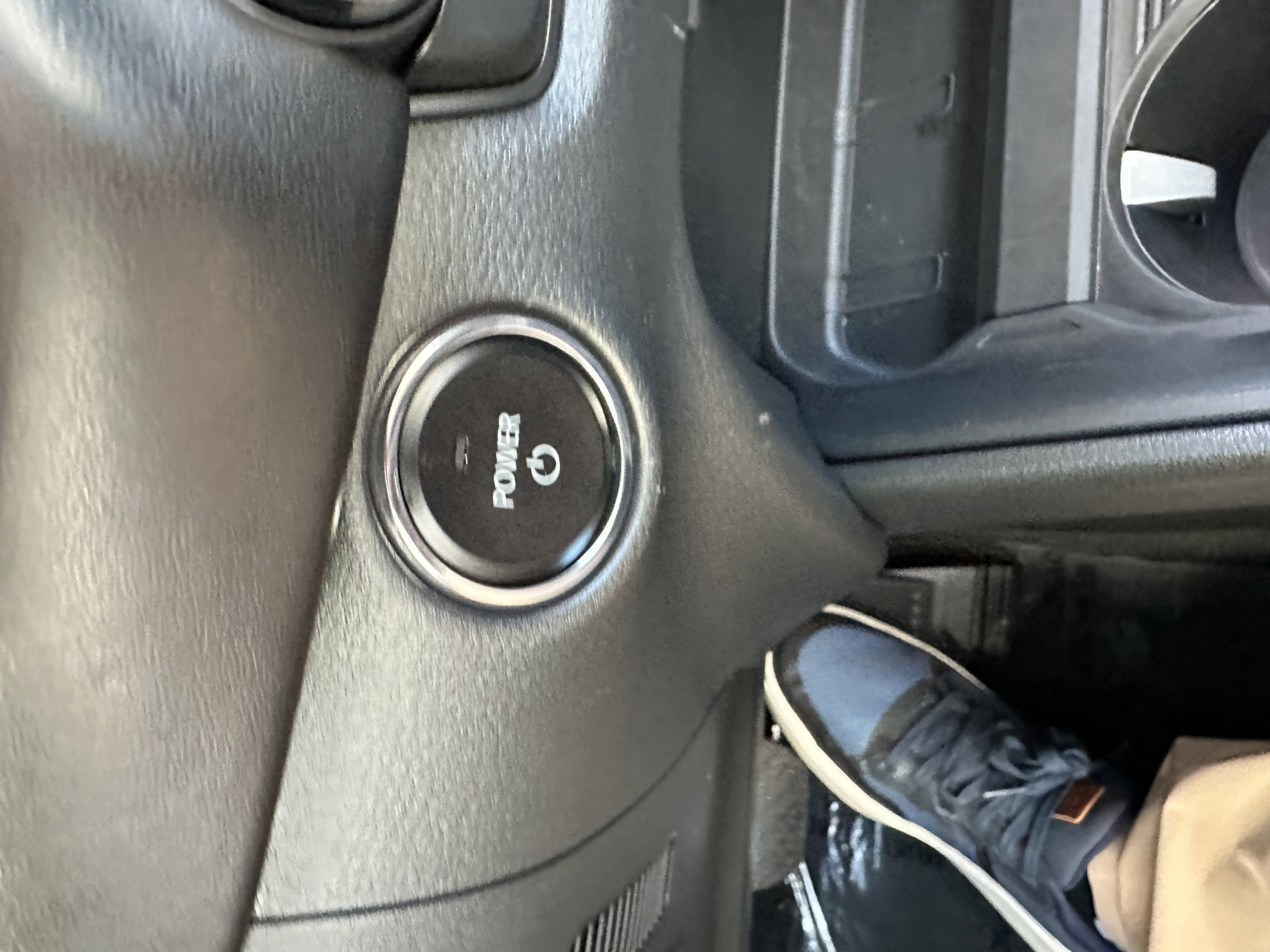 2025 Mazda CX-50 Premium Plus photo 4