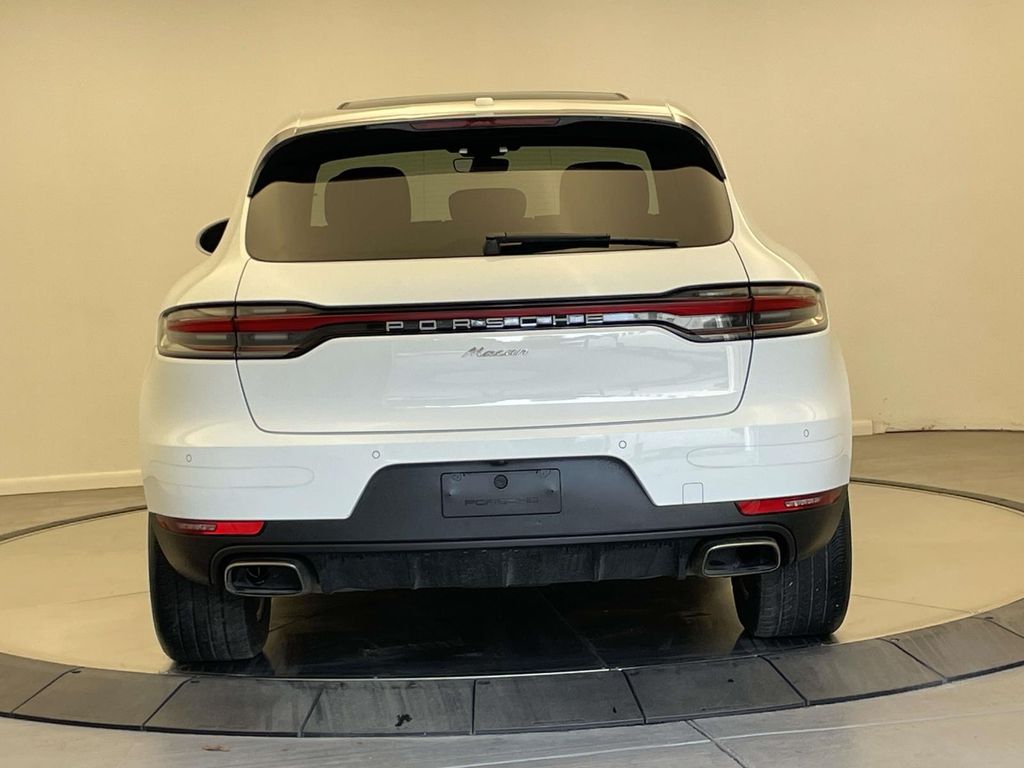 2020 Porsche Macan Base photo 5