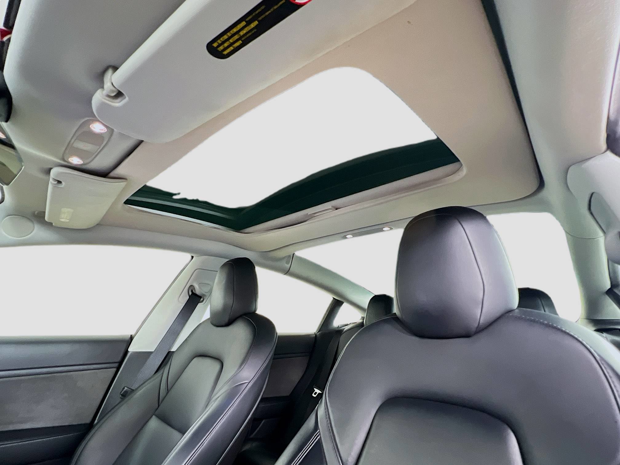 2020 Tesla Model 3 Performance photo 17