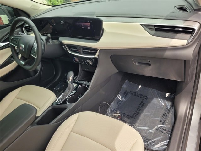 2025 Buick Encore GX Sport Touring photo 14