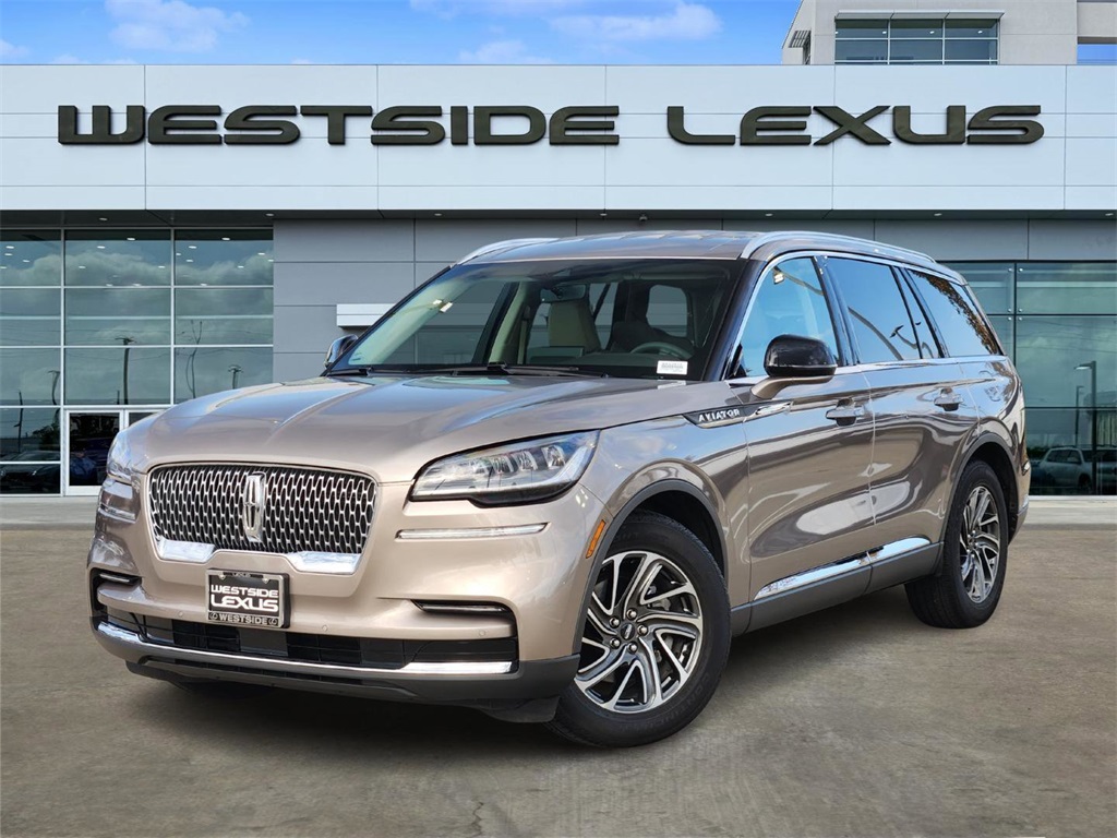 2021 Lincoln Aviator Base's photo