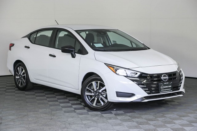 New 2025 Nissan Versa S Car in Buena Park #SL849590 Buena Park