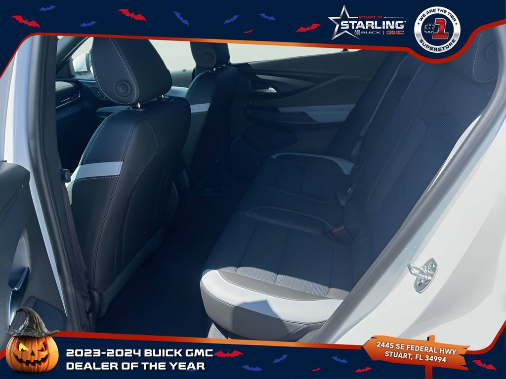2025 Buick Envista Preferred photo 13