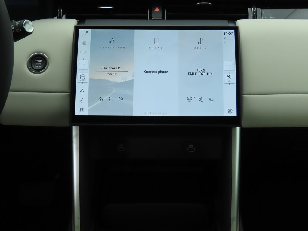 2025 Land Rover Discovery Sport S photo 13