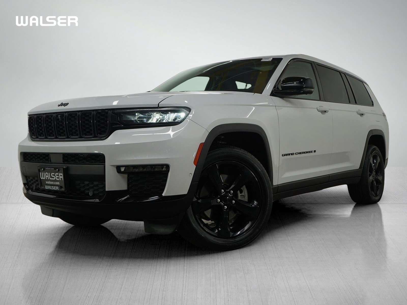 2022 Jeep Grand Cherokee L Limited's photo
