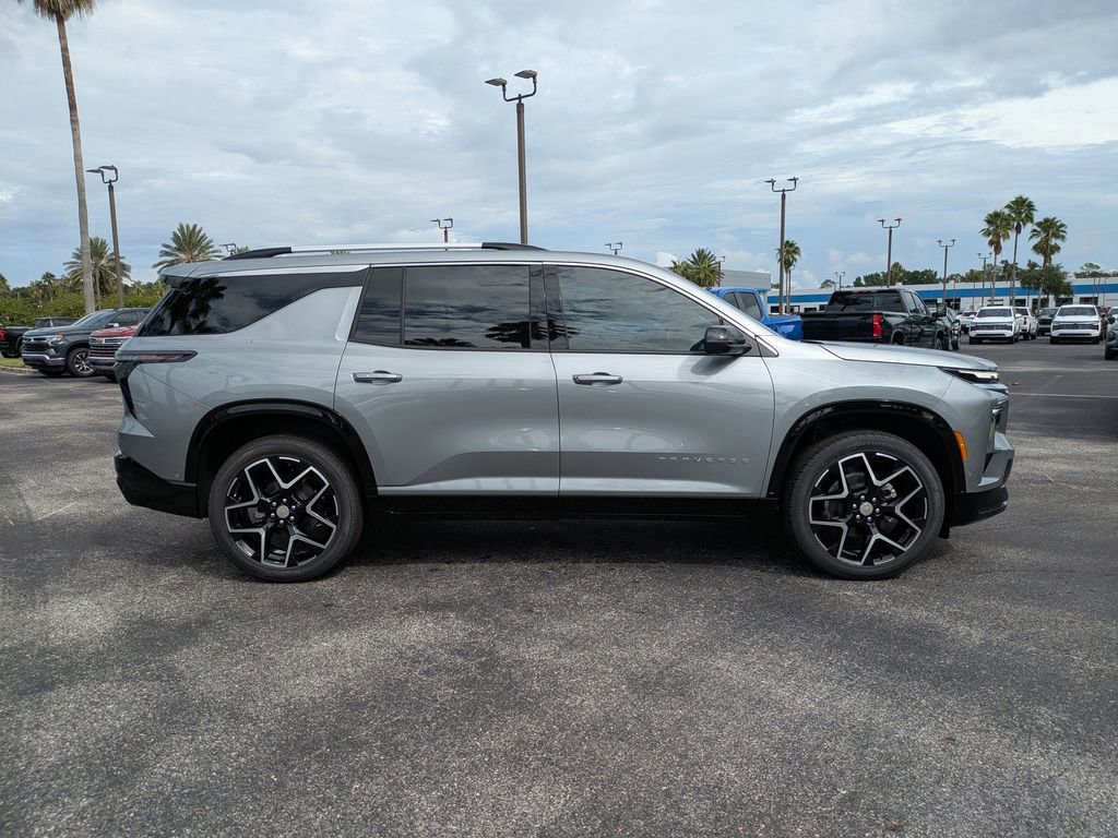 2026 Chevrolet Traverse High Country photo 3