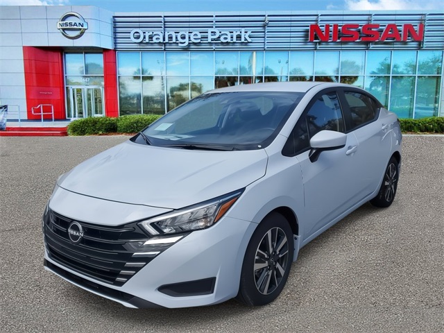 2025 Nissan Versa SV photo 4