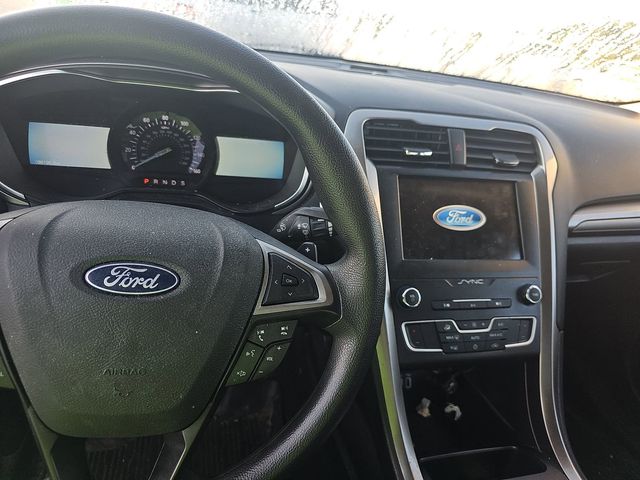 2019 Ford Fusion SE photo 13
