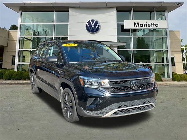 2024 Volkswagen Taos S's photo