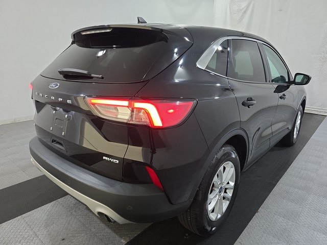 Used 2021 Ford Escape SE with VIN 1FMCU9G6XMUA39897 for sale in West Park, FL