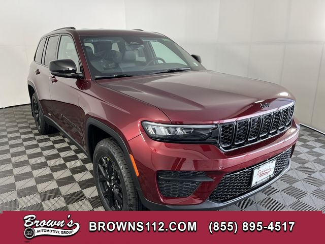 2025 Jeep Grand Cherokee Altitude's photo