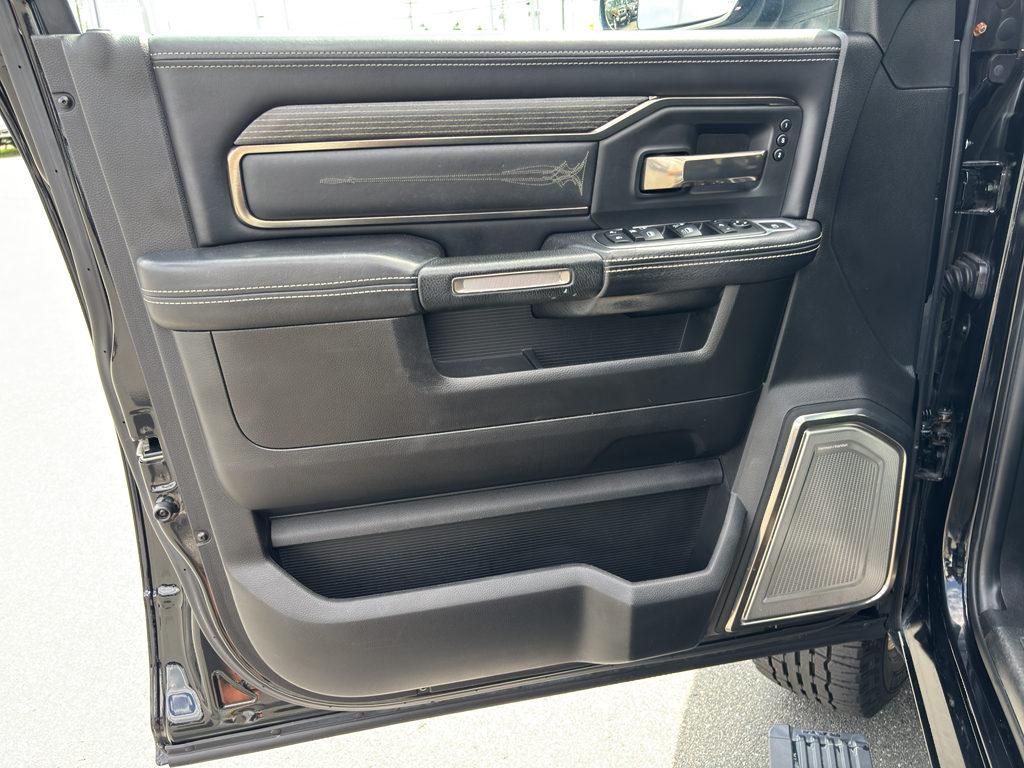 2019 Ram 2500 Limited photo 26
